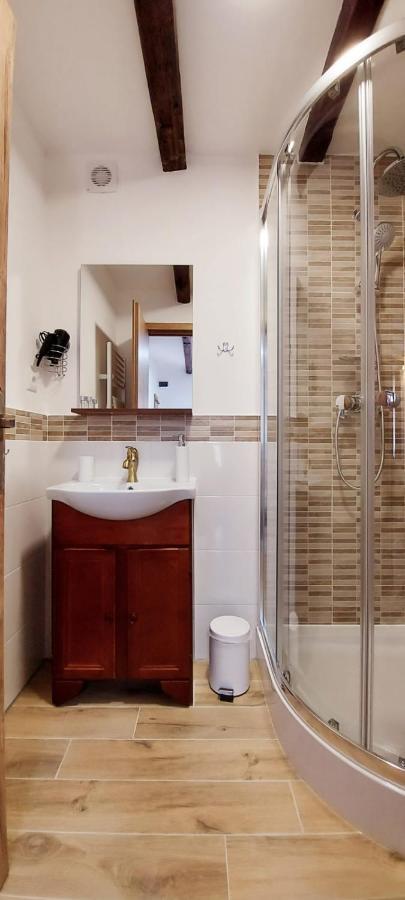 Lindenhaus Hotell Sibiu Eksteriør bilde