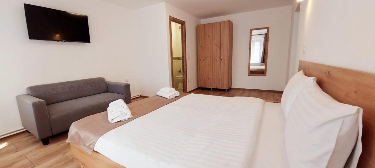 Lindenhaus Hotell Sibiu Eksteriør bilde
