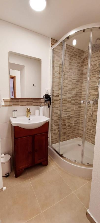 Lindenhaus Hotell Sibiu Eksteriør bilde