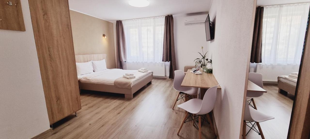 Lindenhaus Hotell Sibiu Eksteriør bilde