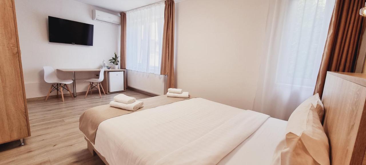 Lindenhaus Hotell Sibiu Eksteriør bilde