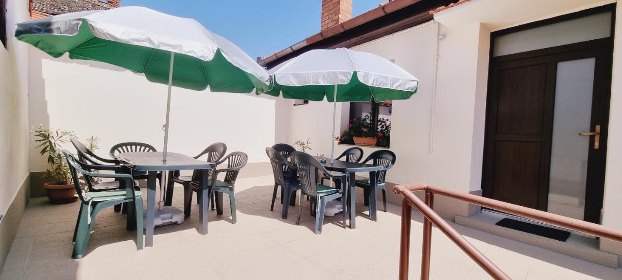 Lindenhaus Hotell Sibiu Eksteriør bilde
